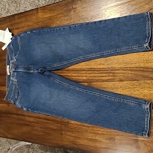 Dickies women's size 6 capris.   New